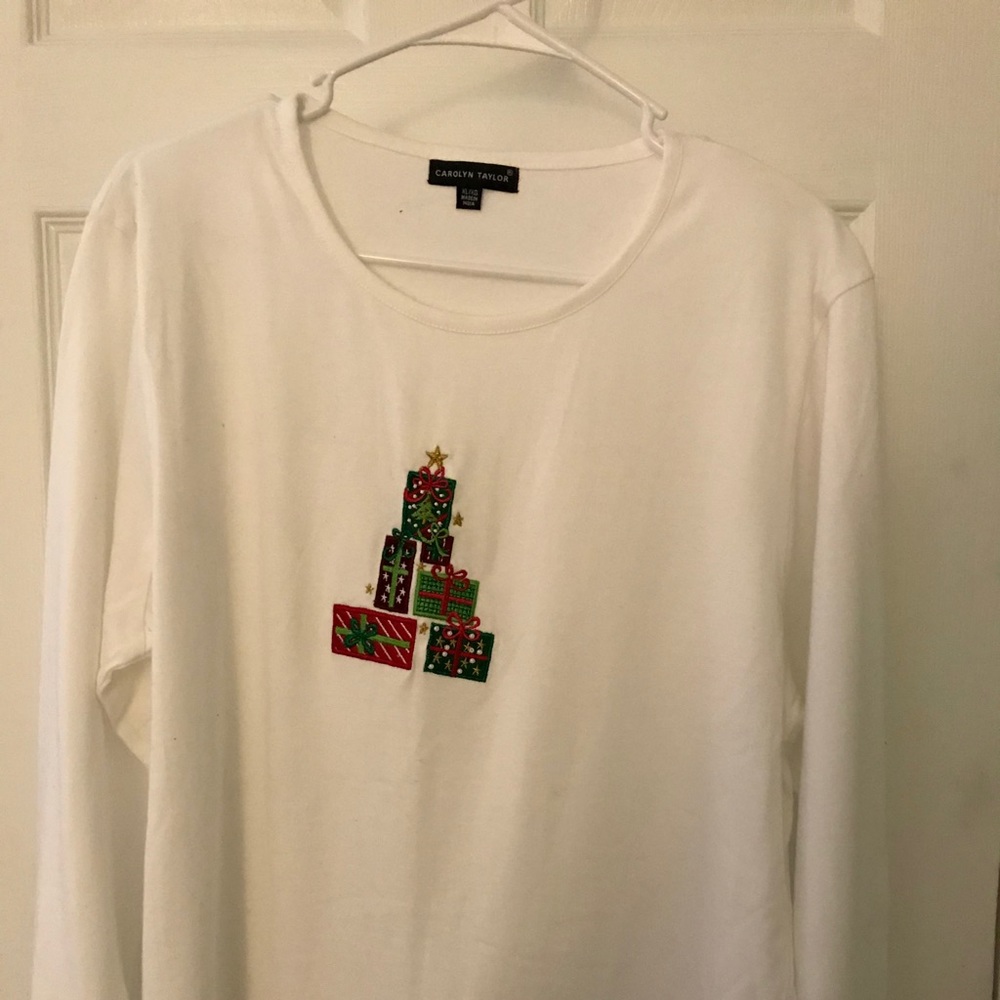 NWT! Christmas t-shirt